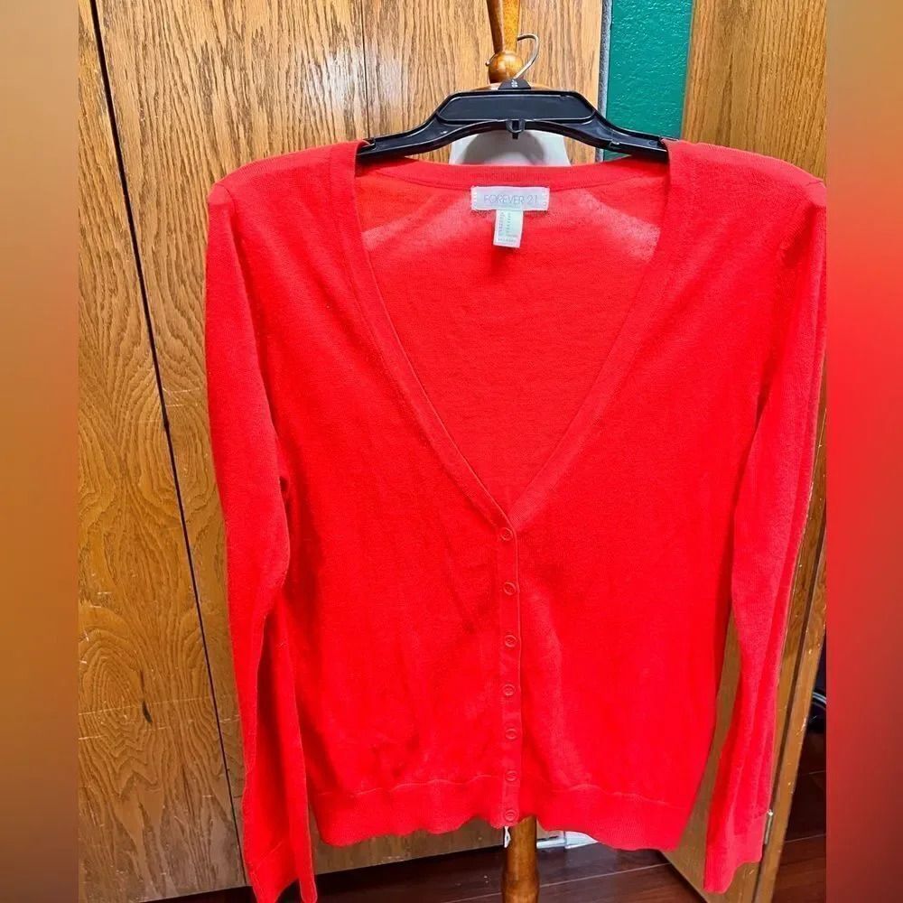 Red Forever 21 Button Down V-Neck Sweater Size Medium #BK4